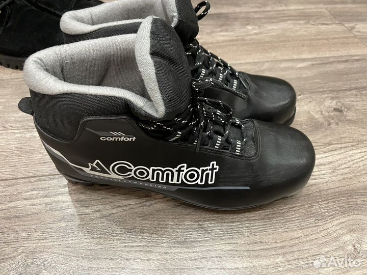 Лыжные ботинки р40