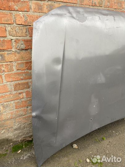 Капот на Hyundai Accent бу