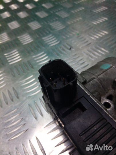 Дроссельная заслонка Nissan Murano Z50