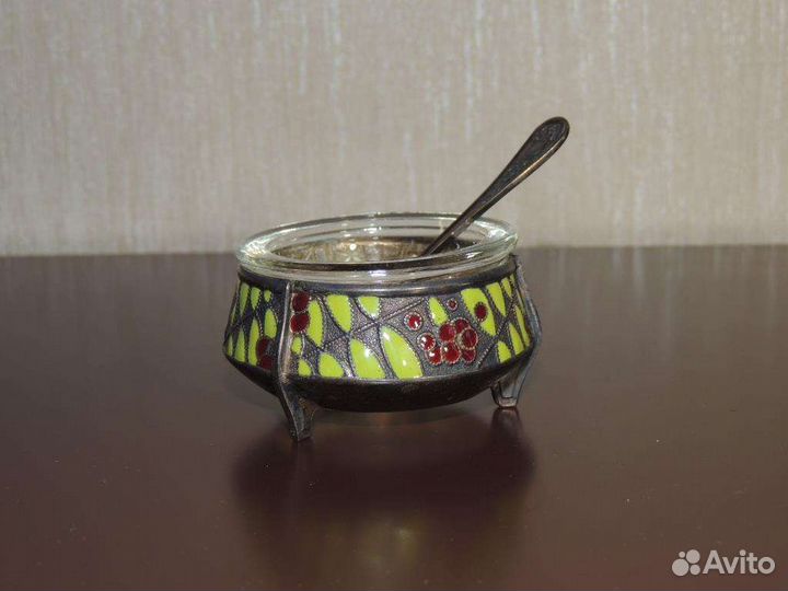 Мельхиоровая солонка