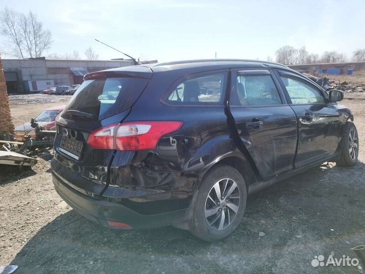 На Разбор Ford Focus 3 (2012 год. двс 1.6)