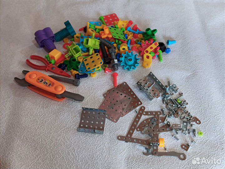 Детали конструктора от разных наборов, цена за все