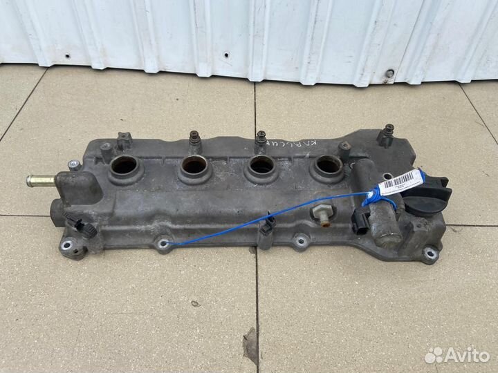 Клапанная крышка Nissan Almera B10