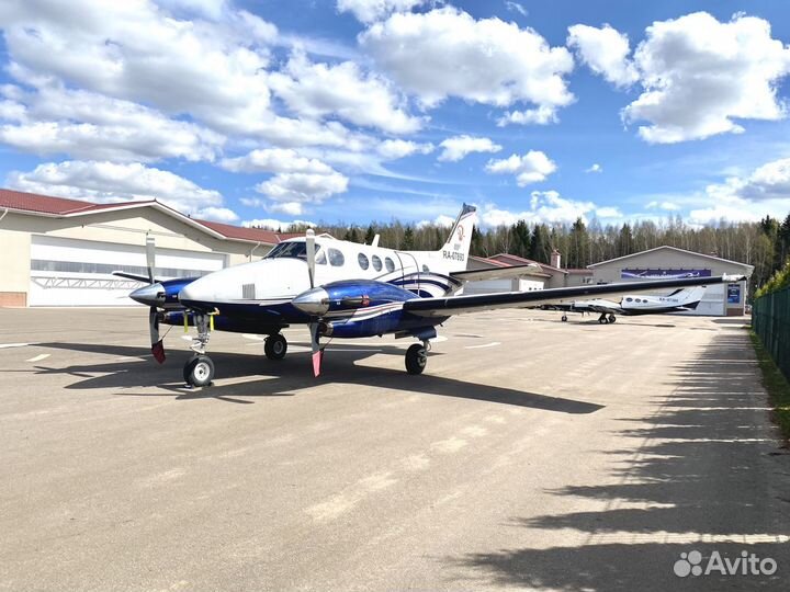 Самолет Beechcraft King Air C90GTi