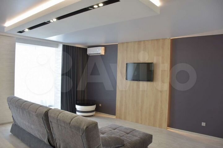 2-к. квартира, 70 м², 7/9 эт.