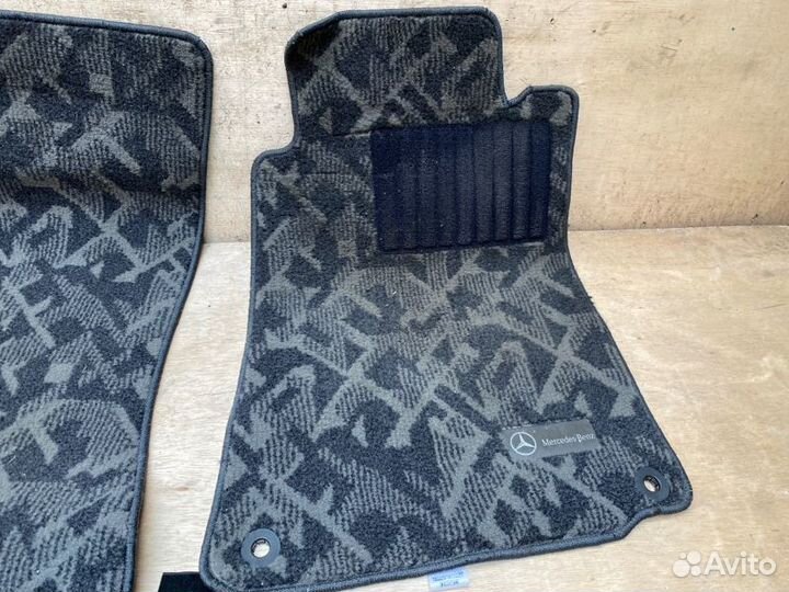 Коврики комплект Mercedes-Benz C-Class W203