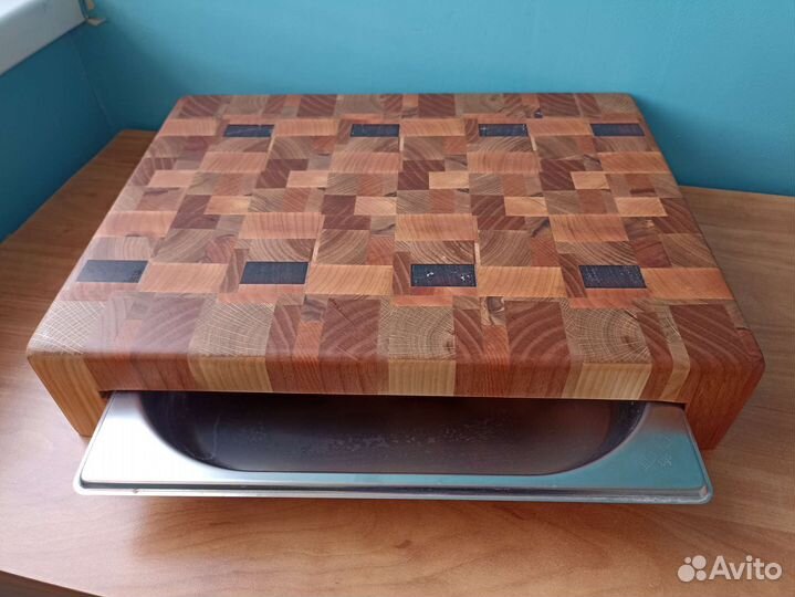 Торцевая разделочная доска с гастроемкостью