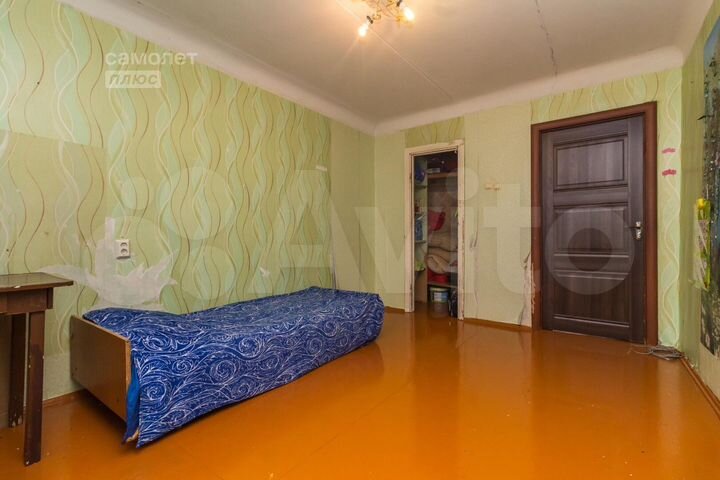 Комната 13 м² в 3-к., 2/5 эт.