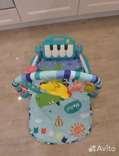 Развивающий коврик с пианино