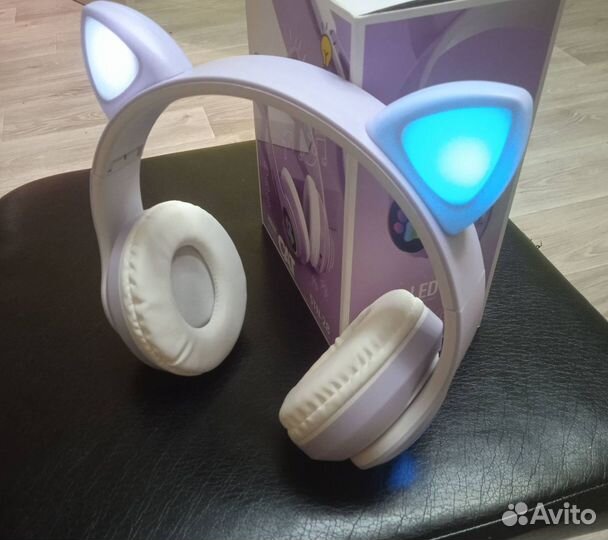 Наушники с кошачьими ушками новые