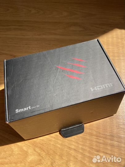 Tanix W2 тв бокс смарт тв приставка