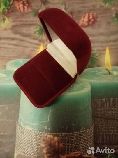 Футляры для ювелирных украшений Одним лотом