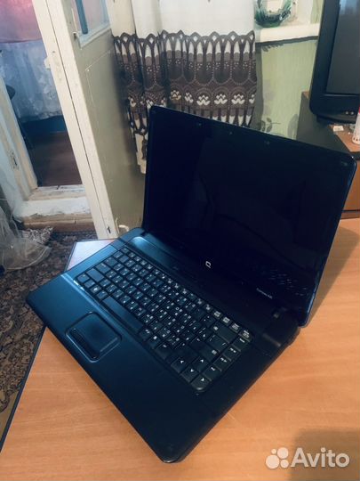 HP Compaq 615 Amd Turion x2/2gb/Radeon 3200