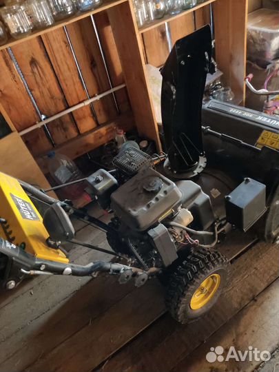 Снегоуборщик бензиновый бу