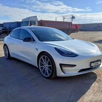 Tesla Model 3 AT, 2018, 49 000 км, с пробегом, цена 2 690 000 руб.