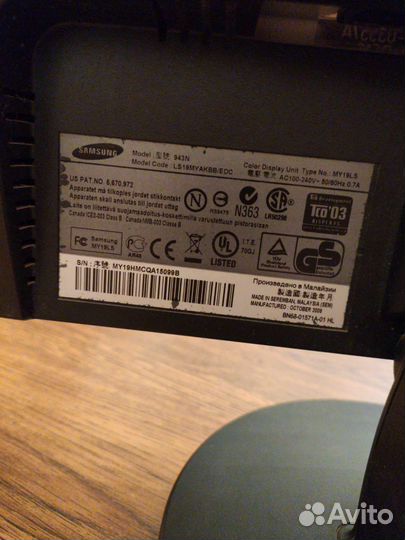 Монитор Samsung