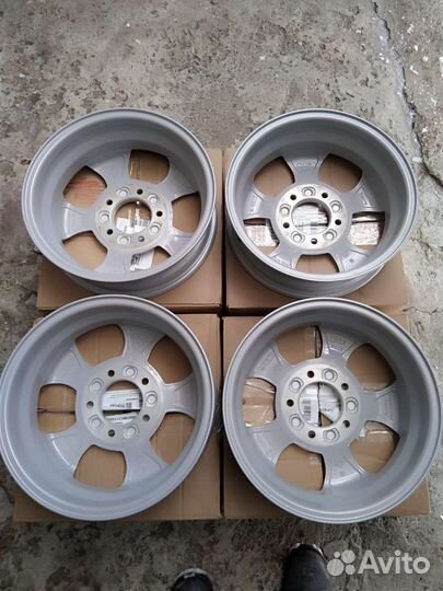Литые диски r16 5х139.7 ет 58