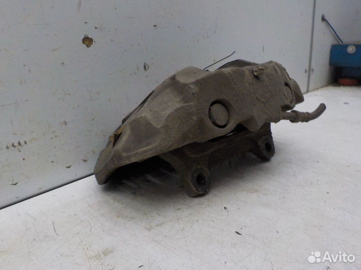 Б/У Б/У Суппорт тормозной передний правый Audi A7