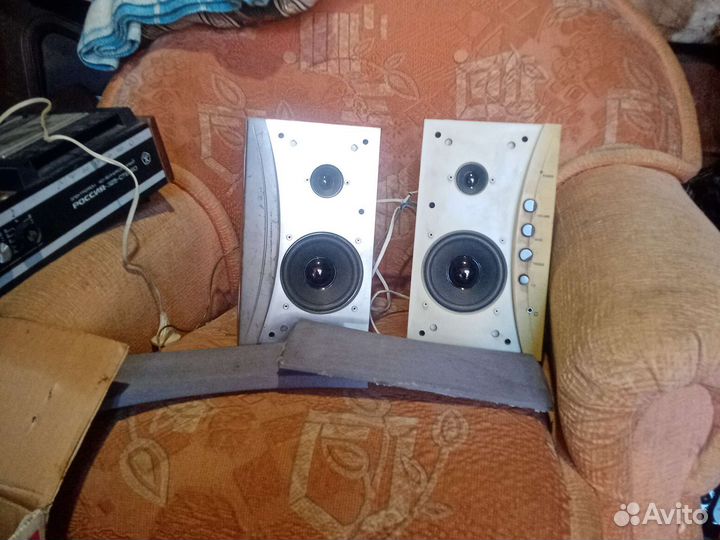 Усилитель с колонками