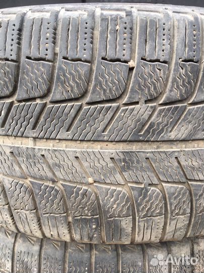 Michelin X-Ice XI3 225/45 R18