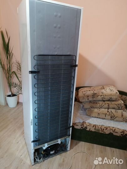 Холодильник бу vestel