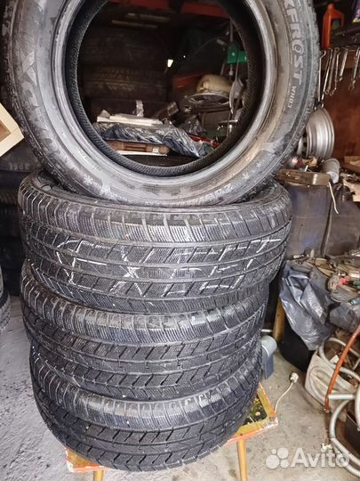 RoadX RX Frost WH03 235/60 R18