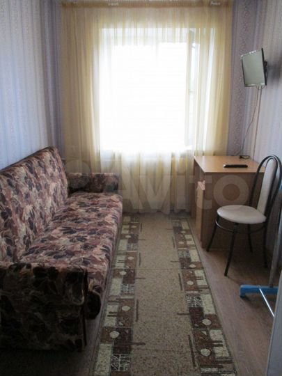 Комната 10 м² в 5-к., 4/4 эт.