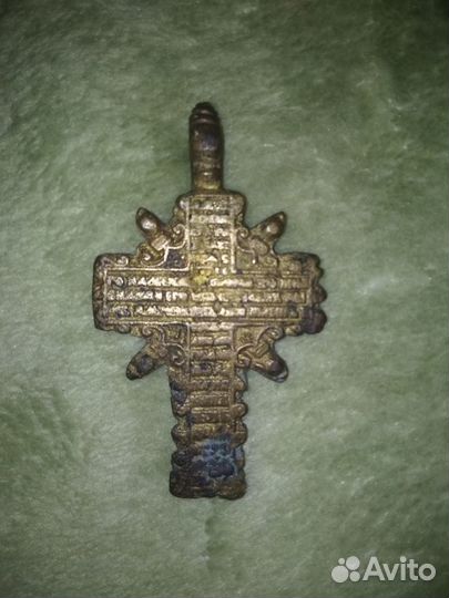 Старинный крест