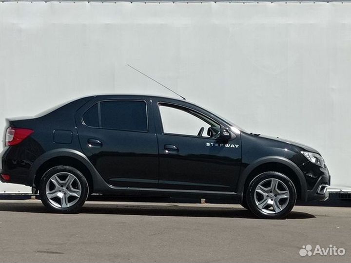 Renault Logan Stepway 1.6 МТ, 2019, 75 312 км