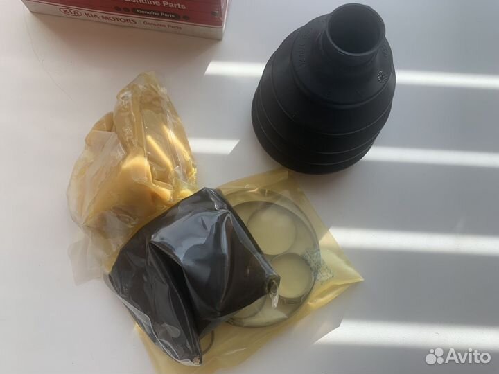 Киа Церато 04-06 пыльник шруса наружнего