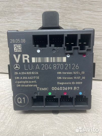 Блок двери передний правый Mercedes C-Class W204