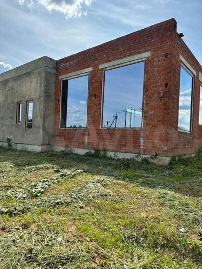 Коттедж 620 м² на участке 35 сот.