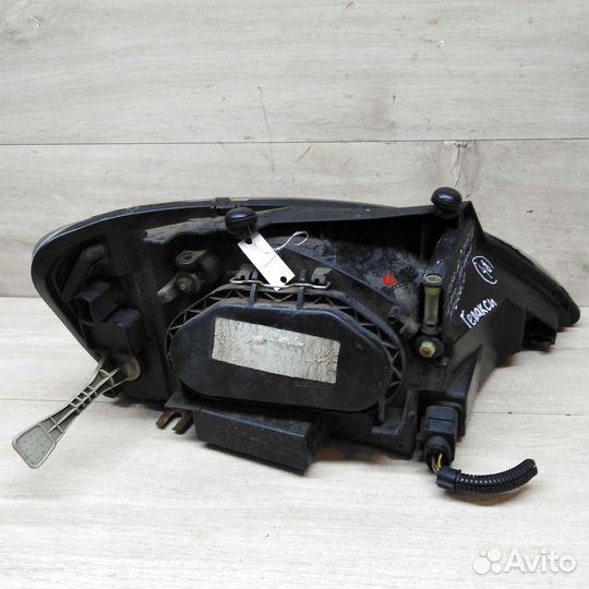 Фара левая Ford galaxy