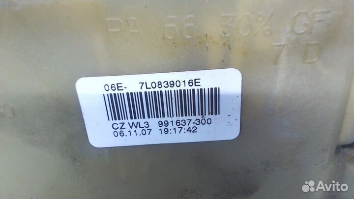 Замок двери Volkswagen Touareg, 2008