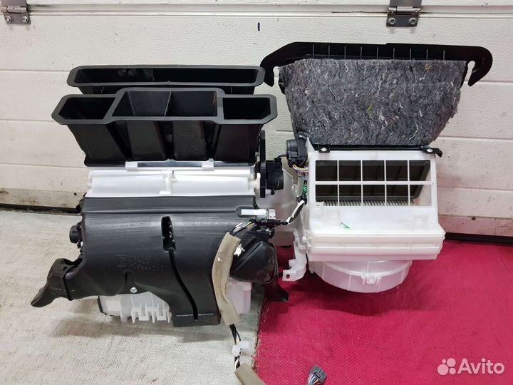 Outlander 3 GF Корпус Печки в Сборе