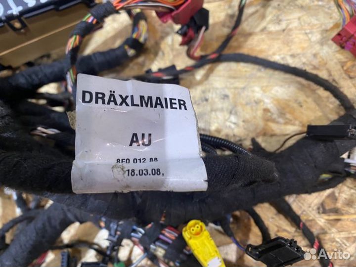 Подторпедная проводка Audi A5 купе 2.0 2010