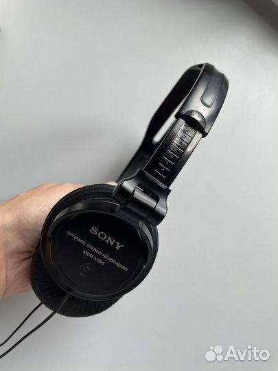 Наушники студийные sony MDR-V150