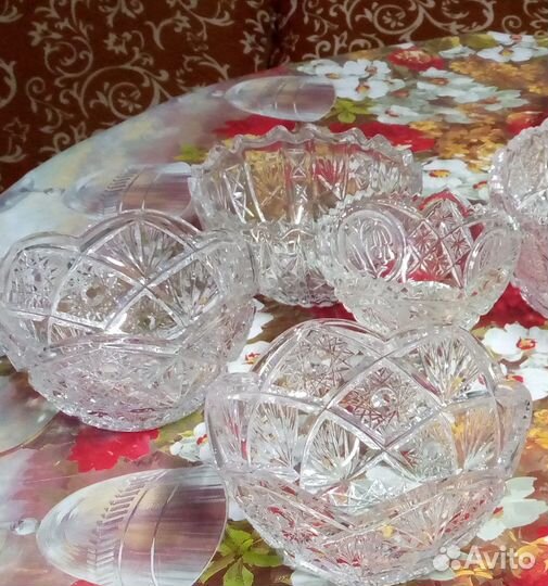 Хрустальные вазы