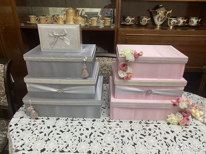 Коробки на нишан