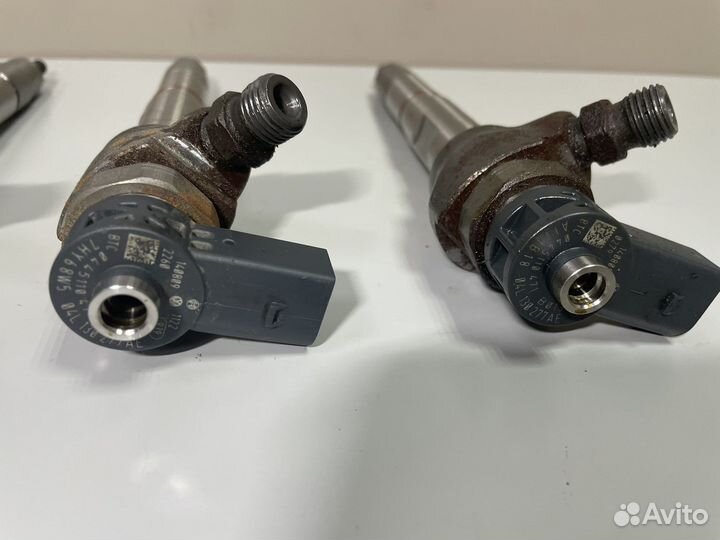 Форсунка 2.0 TDI Ауди А3 А4 А5 А6 Q5 Октавия А7