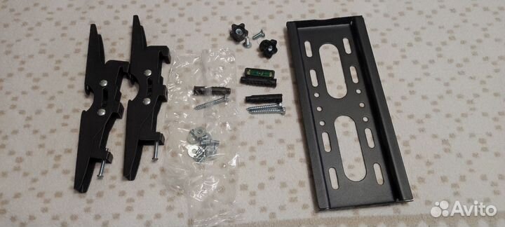 Кронштейн для телевизора на стену