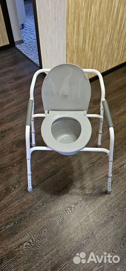 Стул для туалета для пожилых людей и инвалидов