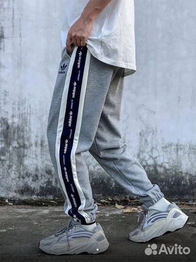 Спортивные штаны мужские Adidas