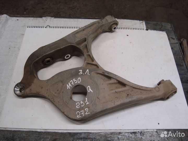 Рычаг задний нижний левый W251 M272