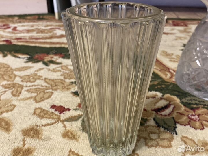 Маленькая вазочка