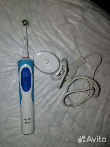 Зубная щетка. Braun электрическая