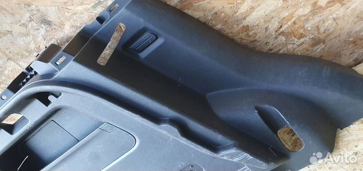 Обшивка багажника левая Opel Mokka 2012-2019