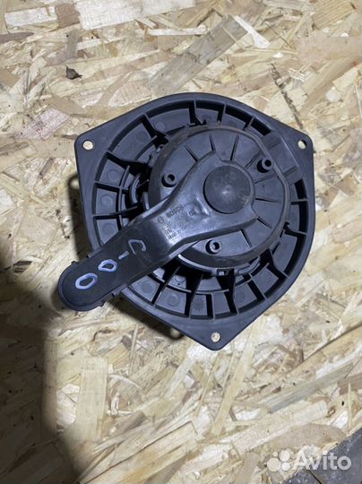 Моторчик печки Тагаз Вега С100