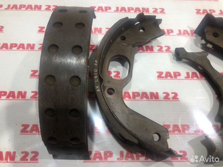 Механизм стояночного тормоза Mitsubishi Challenger