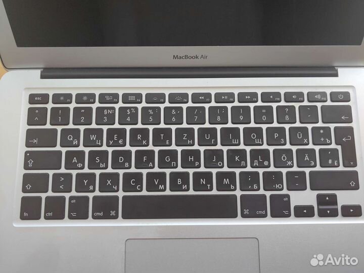 Macbook air 13 early 2015